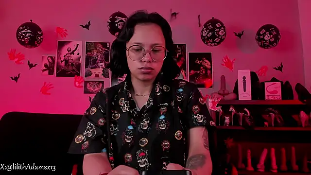 lilith-deveraux online show from 11.24.25