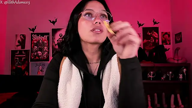 lilith-deveraux online show from 03.26.26