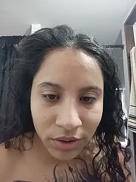 Snapshot of Karii-R chatting on 07.10.26 Karii-R online show from 07.10.26