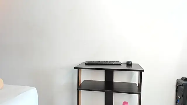 Fransheska-mon online show from 10.27.25