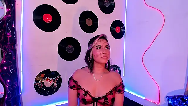 Snapshot of _dahian14_ chatting on 01.11.25 dahian14 online show from 01.11.25