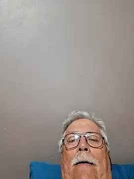 Snapshot of NawtyB1965 chatting on 10.30.25 NawtyB1965 online show from 10.30.25