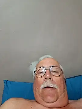 Snapshot of NawtyB1965 chatting on 01.11.26 NawtyB1965 online show from 01.11.26