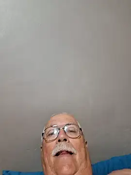 Snapshot of NawtyB1965 chatting on 01.19.26 NawtyB1965 online show from 01.19.26