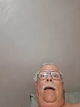 Snapshot of NawtyB1965 chatting on 03.28.26 NawtyB1965 online show from 03.28.26