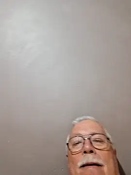 Snapshot of NawtyB1965 chatting on 04.02.26 NawtyB1965 online show from 04.02.26