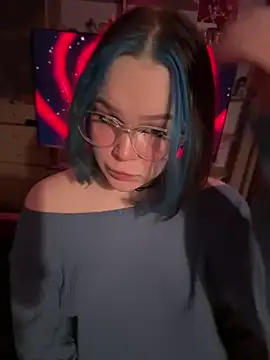 Snapshot of MaddisonHaas chatting on 12.07.24 MaddisonHaas online show from 12.07.24