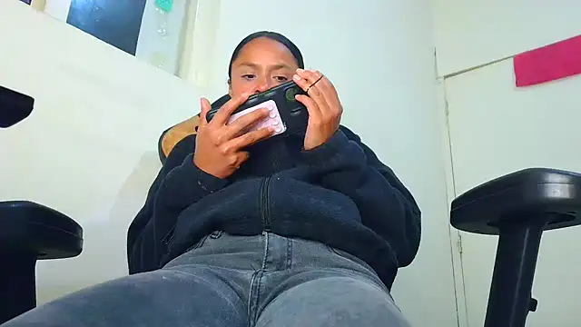 Samary thomas online show from 02.01.26