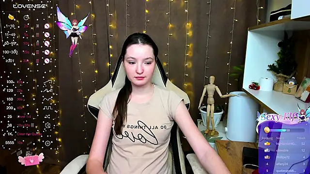 Fairyy Moon online show from 12.26.24