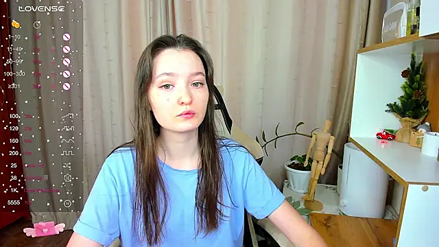 Fairyy Moon online show from 01.15.25