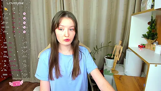 Fairyy Moon online show from 01.15.25