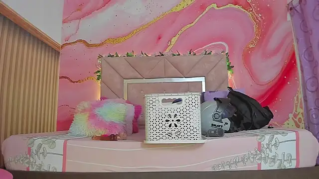 Taylor  cooper online show from 07.21.26