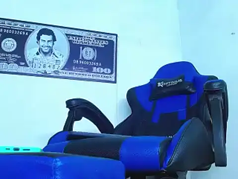 Snapshot of bab_boy_777 chatting on 12.04.24 bab boy 777 online show from 12.04.24