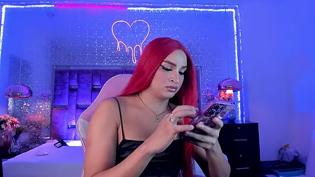 KylieVictoria online show from 12.04.25