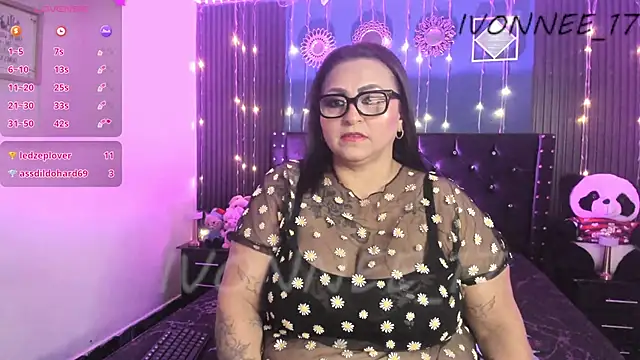 Ivonnee   online show from 04.08.26