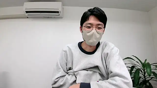 TakuryuJPN online show from 02.24.25