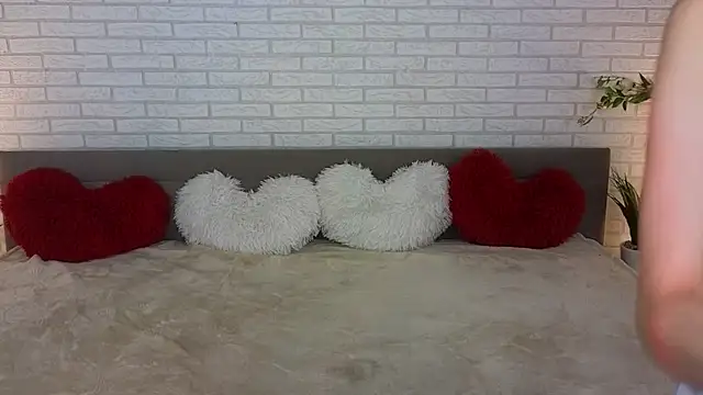 NovaBlissss online show from 03.05.25