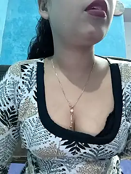 Snapshot of Shanaya_Hotty chatting on 12.02.24 Shanaya Hotty online show from 12.02.24