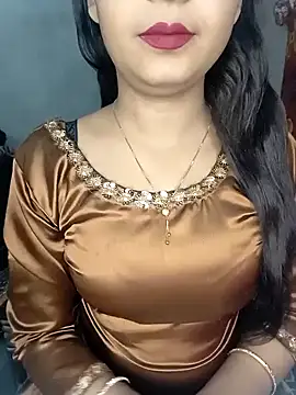 Snapshot of Shanaya_Hotty chatting on 12.21.24 Shanaya Hotty online show from 12.21.24