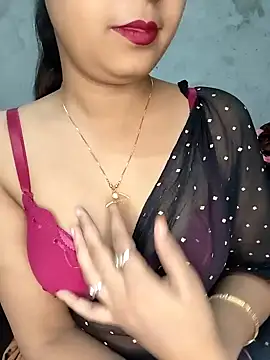 Snapshot of Shanaya_Hotty chatting on 12.28.24 Shanaya Hotty online show from 12.28.24