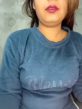 Snapshot of Shanaya_Hotty chatting on 01.19.25 Shanaya Hotty online show from 01.19.25