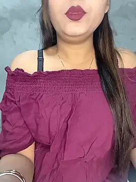 Snapshot of Shanaya_Hotty chatting on 03.18.25 Shanaya Hotty online show from 03.18.25