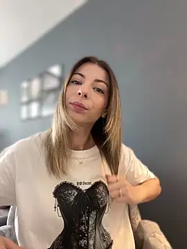 Mia Ethan online show from 06.09.26