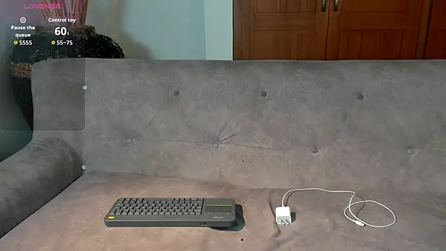 Snapshot of _maria_foxx_ chatting on 11.08.25 maria foxx online show from 11.08.25