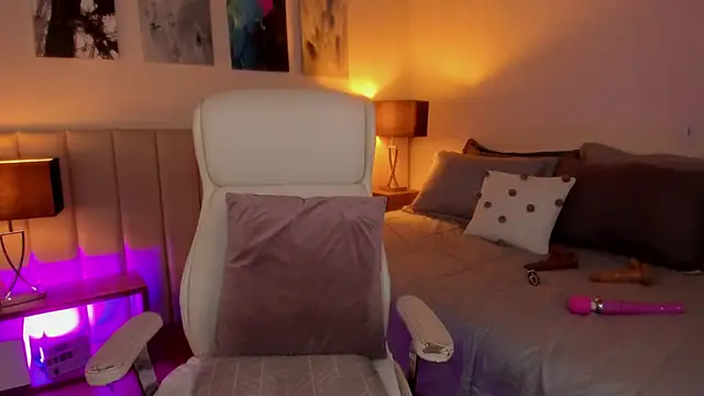 Snapshot of DaniRousse chatting on 01.09.26 DaniRousse online show from 01.09.26