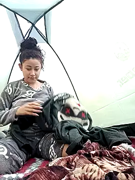 Milkdulce1 online show from 01.18.26