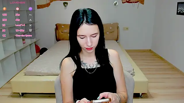 KarolinaBlacks online show from 01.18.25