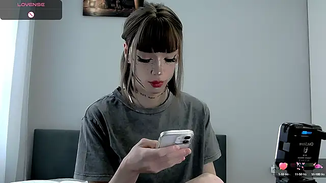 Dasha M online show from 02.20.25