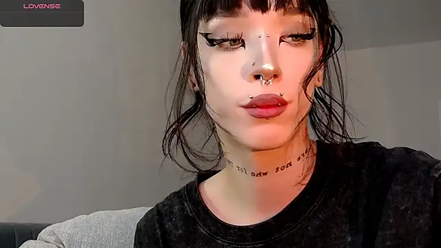 Dasha M online show from 09.22.25