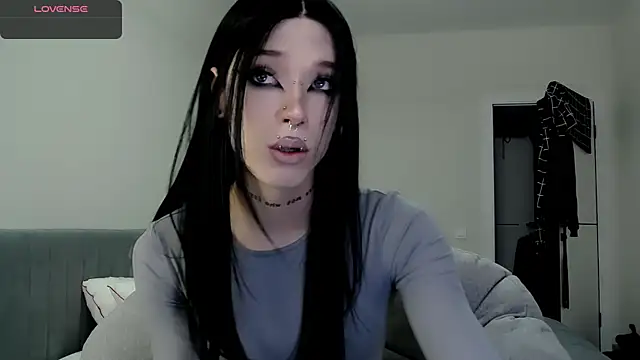 Dasha M online show from 09.26.25