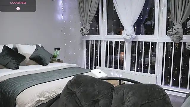 Dasha M online show from 04.02.26