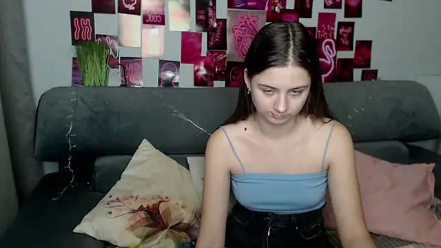 MilanaRoza online show from 10.12.25