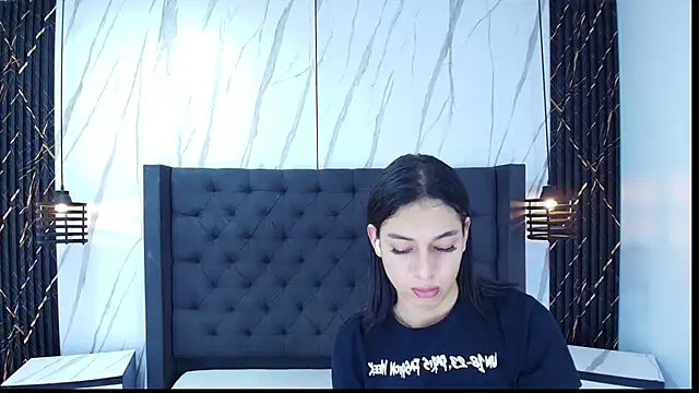 Snapshot of Eban_Dustan chatting on 11.30.25 Eban Dustan online show from 11.30.25