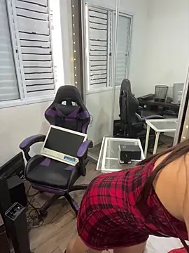 Snapshot of Gabyzinha_ni chatting on 07.19.26 Gabyzinha ni online show from 07.19.26