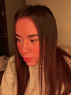 Snapshot of Im_Valen_Cute chatting on 05.29.26 Im Valen Cute online show from 05.29.26