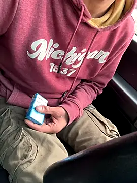 KBD85 online show from 11.05.25