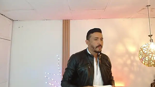 Reiko 85  online show from 01.09.26