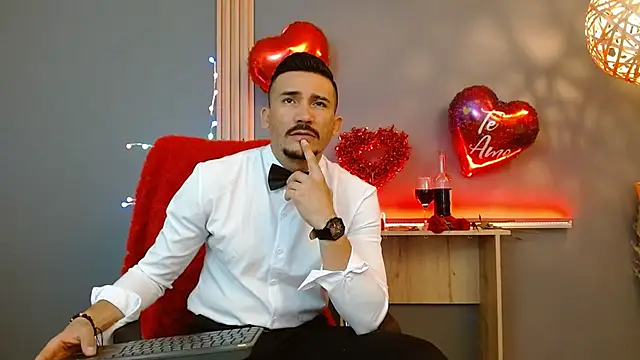 Reiko 85  online show from 02.14.26