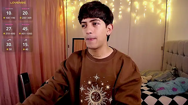 teobowny  online show from 12.13.24