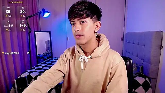 teobowny  online show from 01.18.25