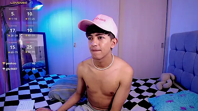 teobowny  online show from 01.24.25