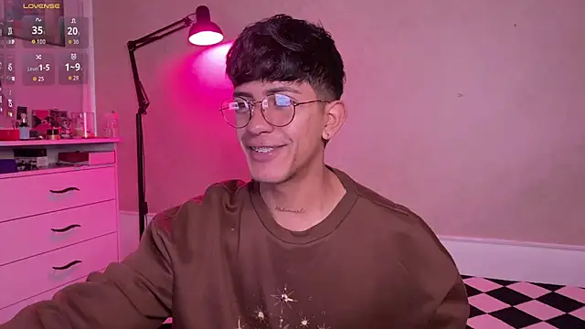 teobowny  online show from 09.30.25