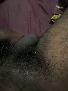 mallucallboy2104 online show from 04.27.26