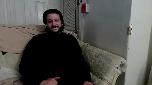 Snapshot of Marksoyer chatting on 11.03.25 Marksoyer online show from 11.03.25