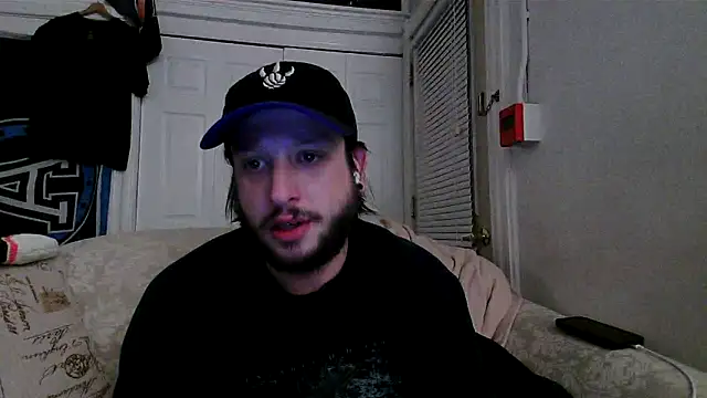 Snapshot of Marksoyer chatting on 12.18.25 Marksoyer online show from 12.18.25