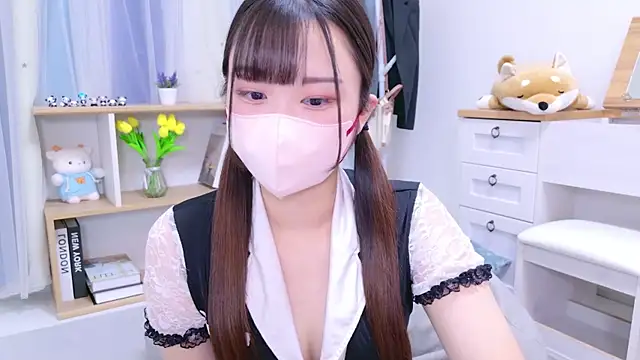 MAIKA pyon online show from 12.08.24